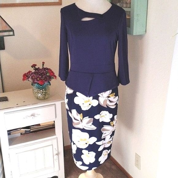 Homeyee Solid and Floral Dress - Picture 1 of 10